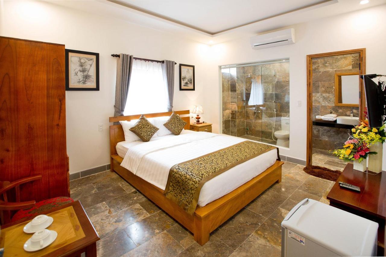 Lan Uyen Homestay - Хойан Экстерьер фото