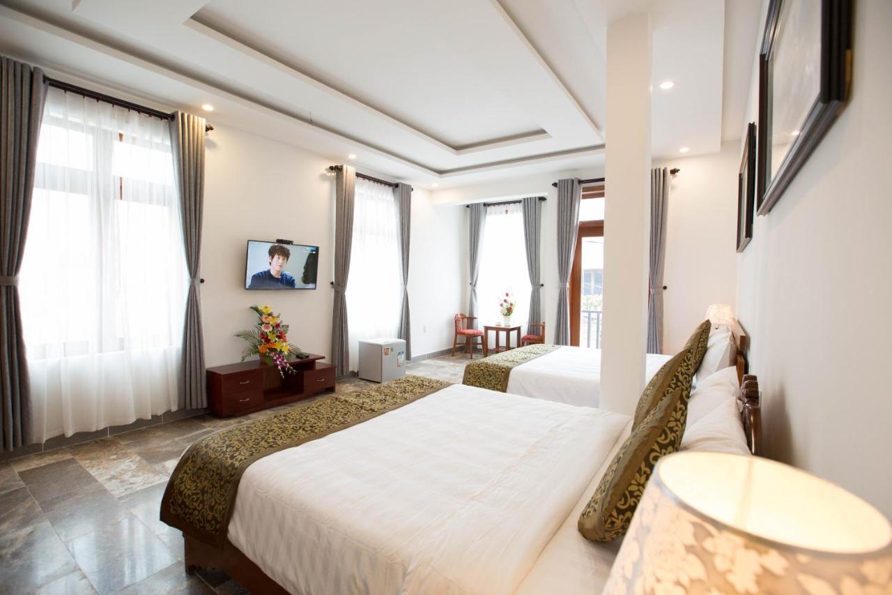 Lan Uyen Homestay - Хойан Экстерьер фото