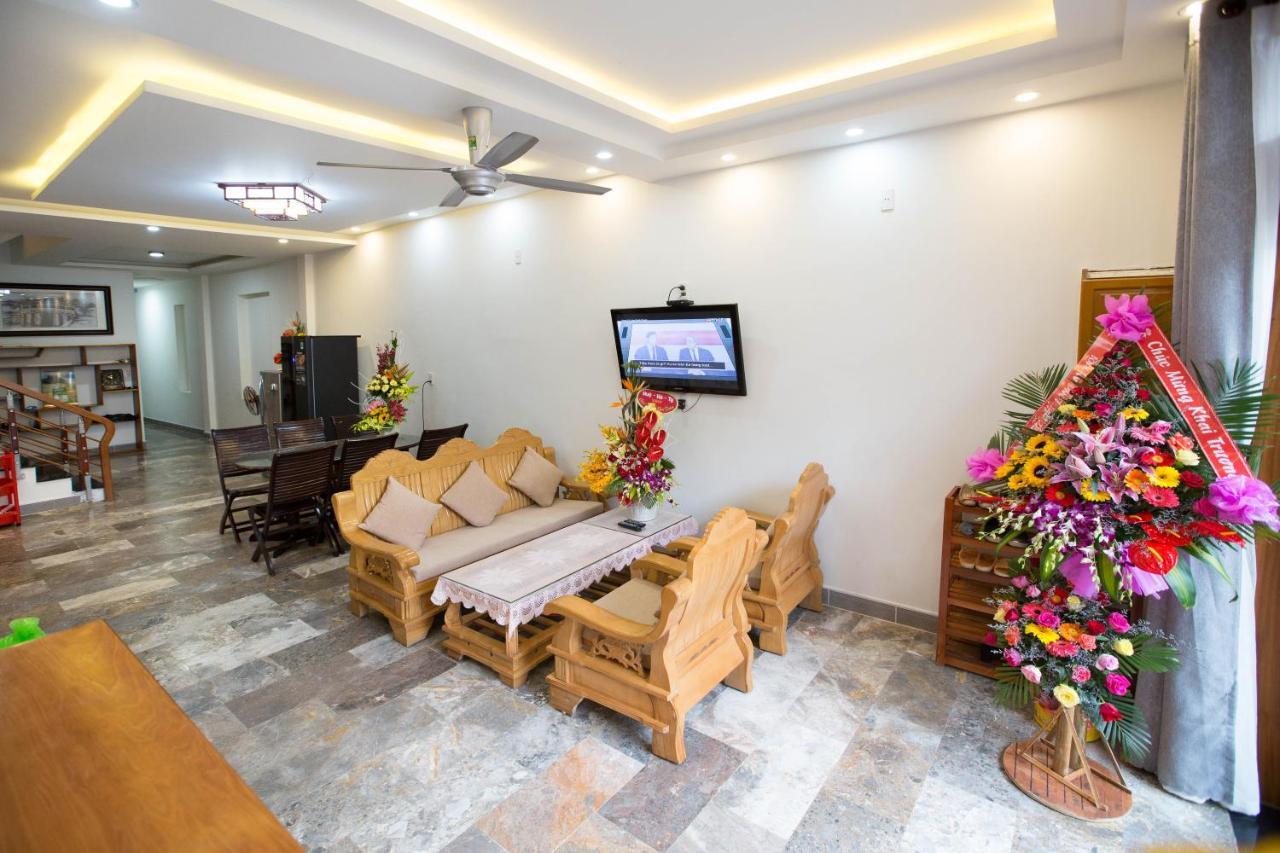 Lan Uyen Homestay - Хойан Экстерьер фото